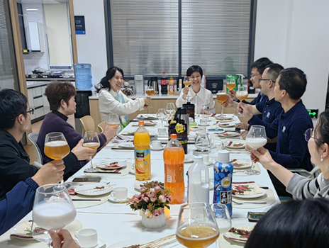 2023年5月25,龍大美食攜大夏灘羊蒞臨麥愷勝上海研發(fā)中心，開啟全羊盛宴